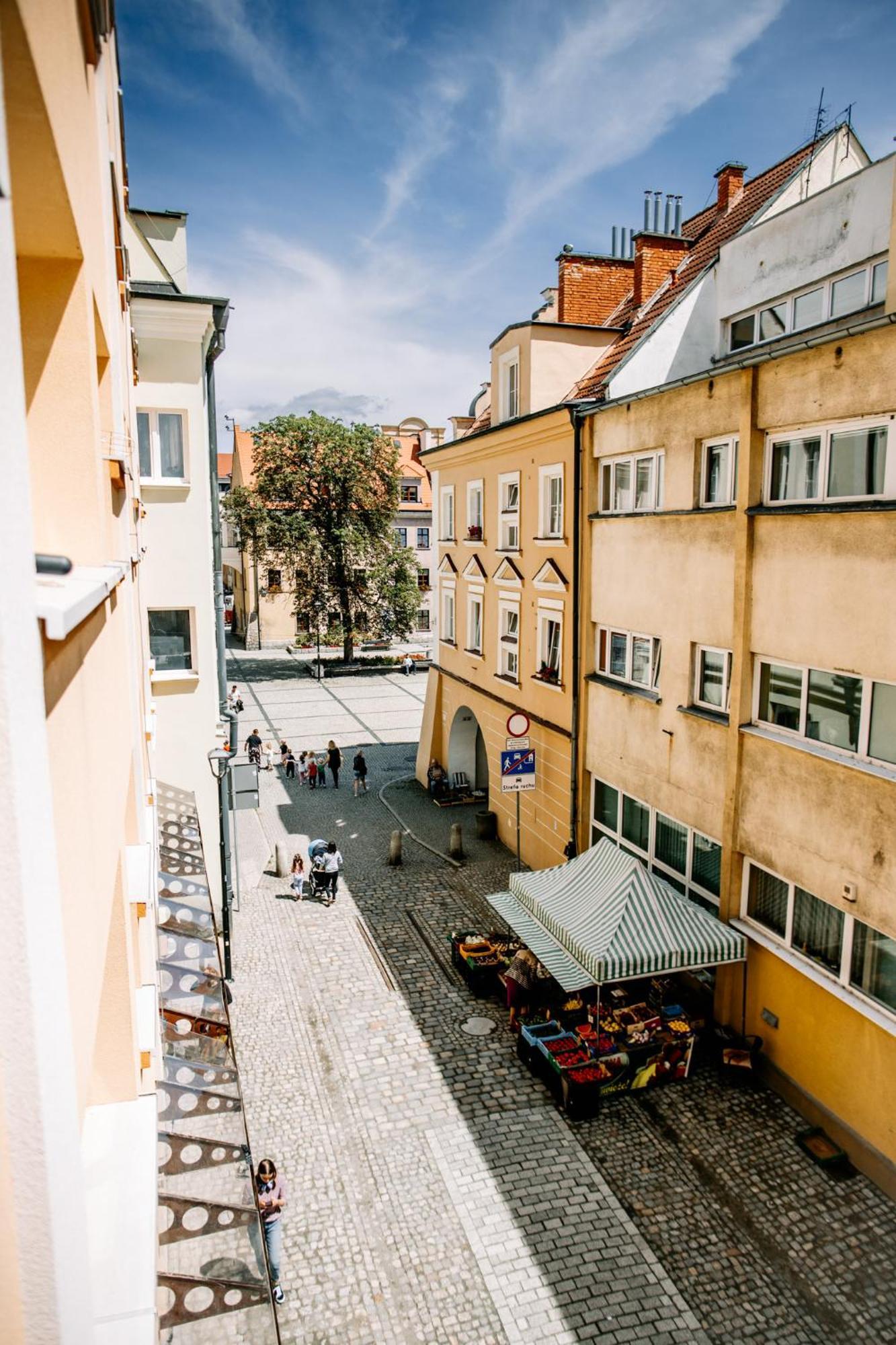 Apartament Antrakt Jelenia Góra Екстериор снимка